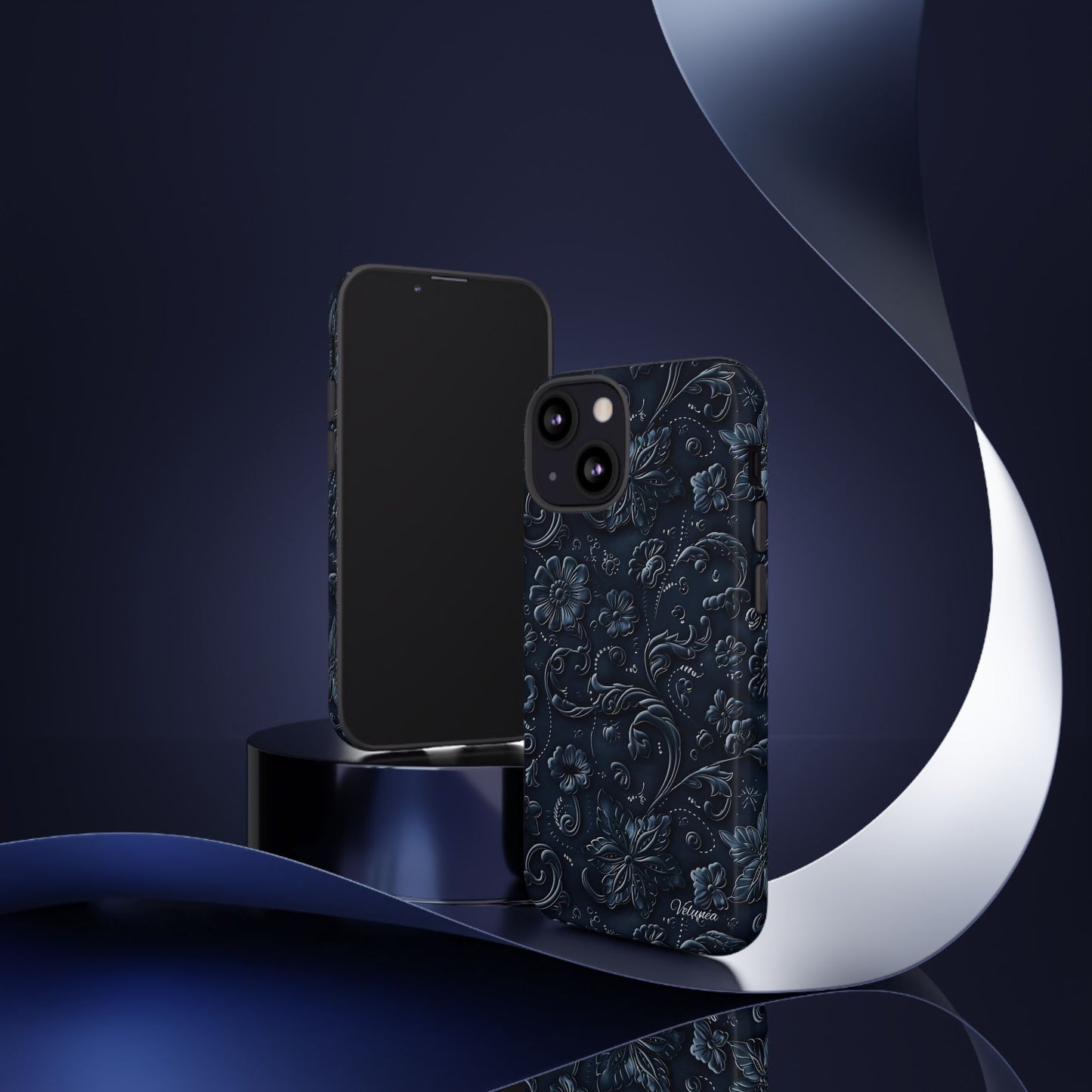 Velunéa Noir Floral Phone Case