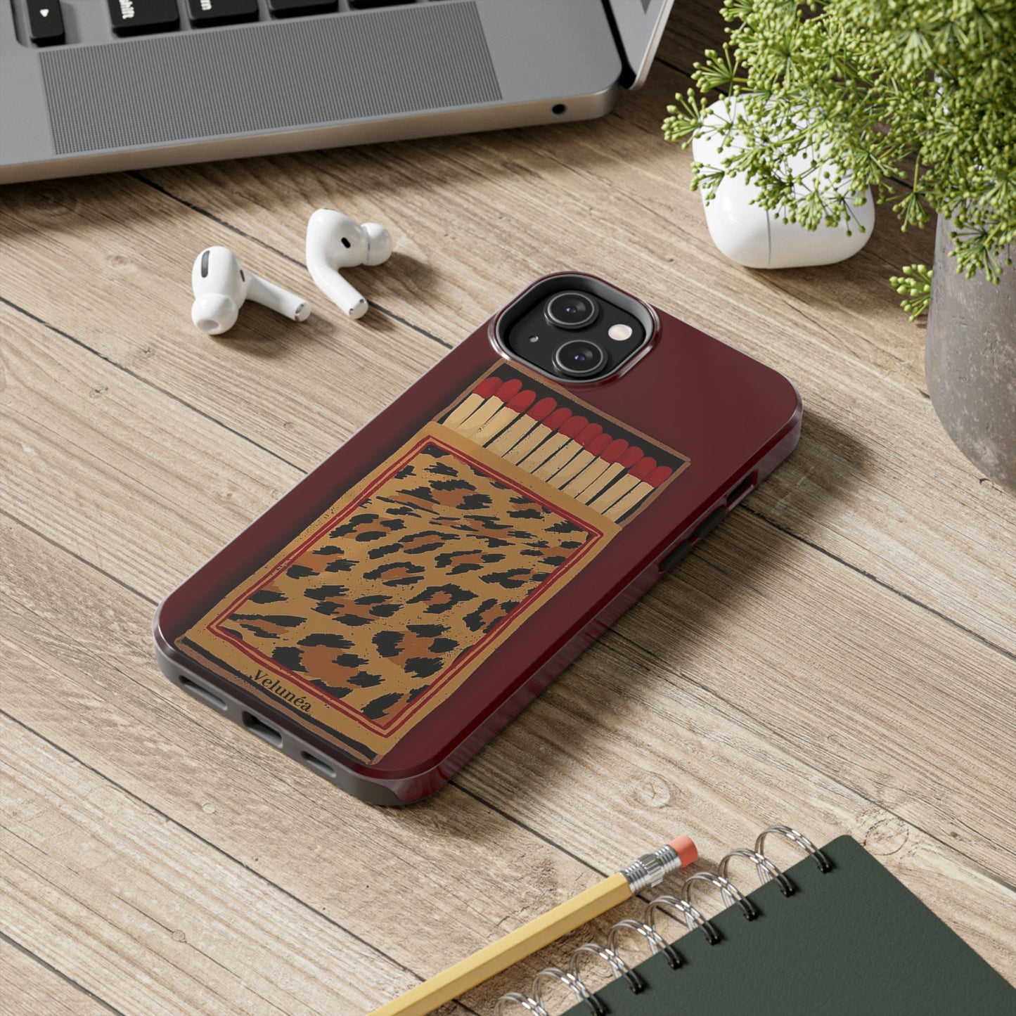 Velunéa Matchbox Case