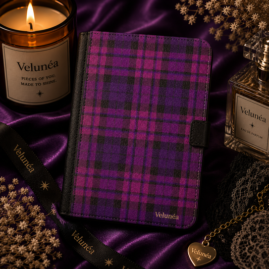 Velunéa Midnight Plaid Kindle Case